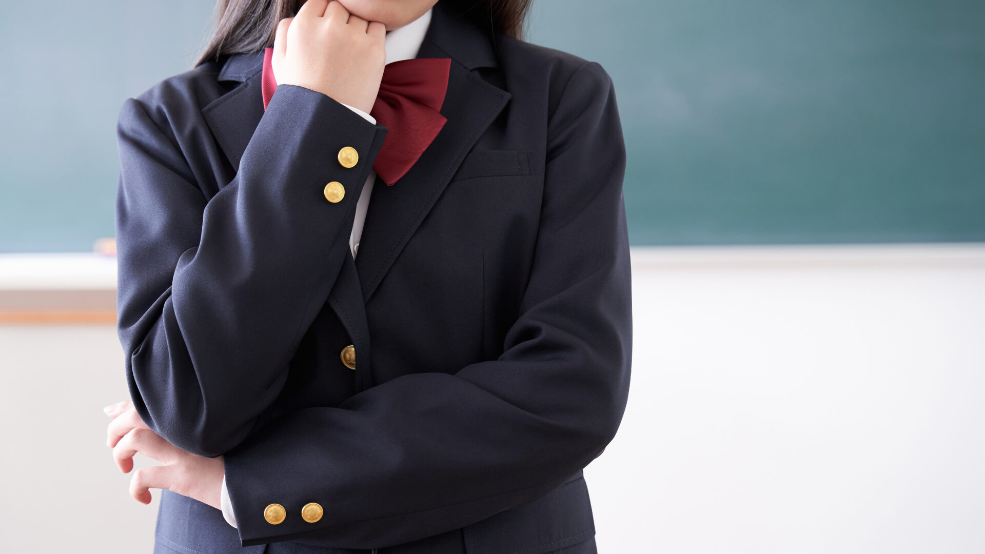 医療脱毛は何歳から始められる？子どもの脱毛のデメリットと注意点