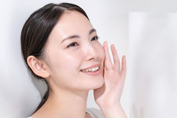 目元のハリ・弾力を再生!ベビーコラーゲン