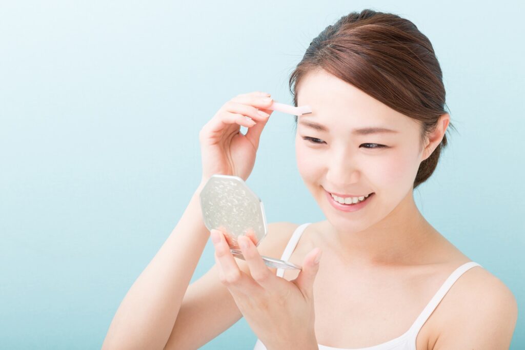 カミソリや毛抜きを使わない