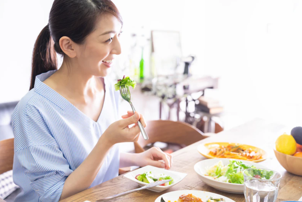 栄養バランスの良い食事をとる