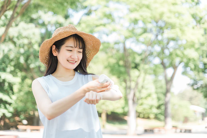 日焼け止めは2～3時間ごとに塗り直す