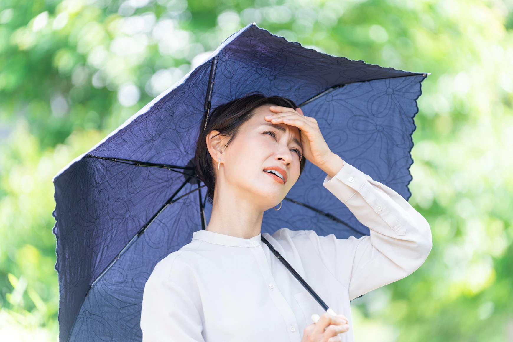 【日焼けのシミ】原因や仕組み、若々しい美肌に変われる最新の治療法を解説