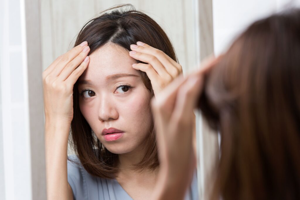 【まとめ】おでこのブツブツにお悩みの方はぜひフェミークリニックへご相談を