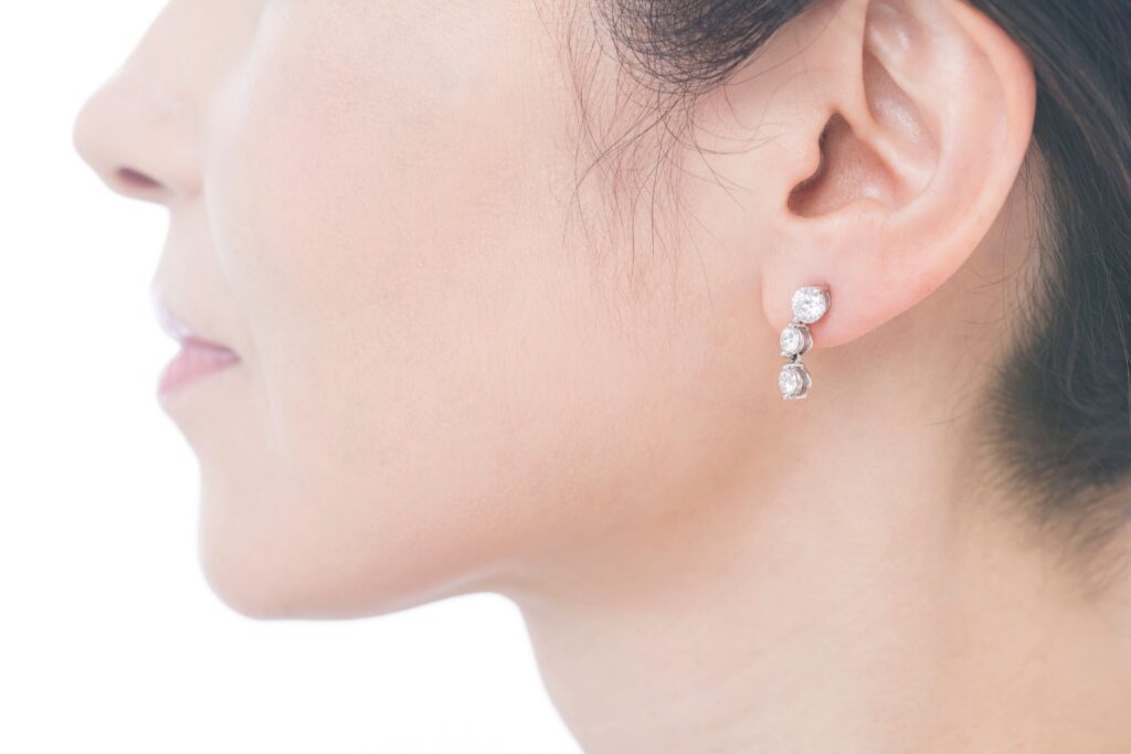 ピアスの穴あけの注意点