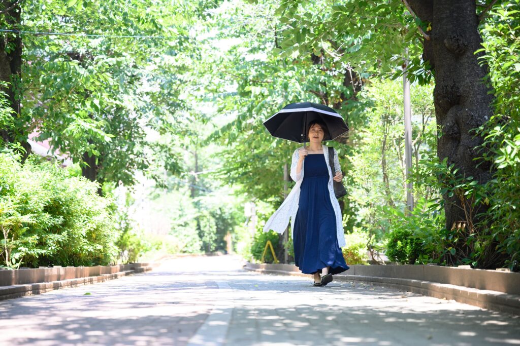 紫外線対策や保湿をしっかりと行う